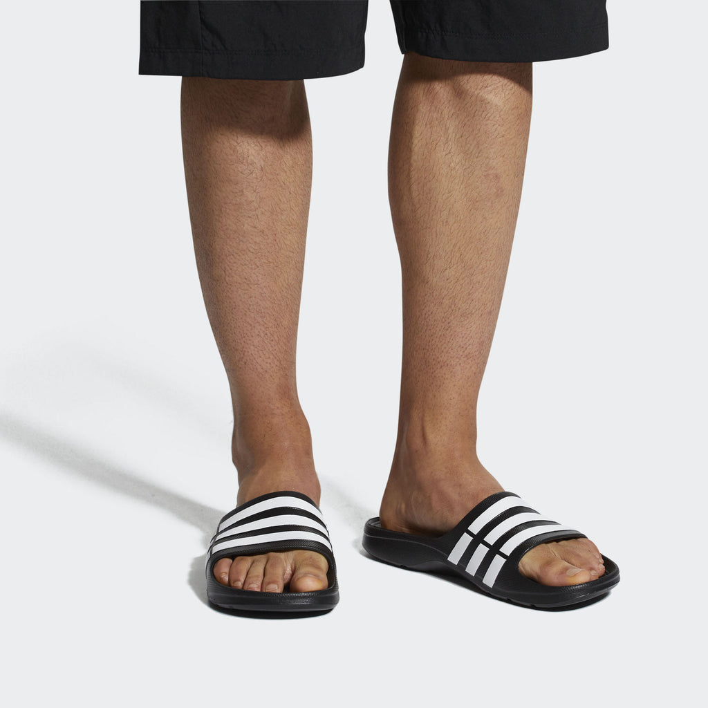 adidas duramo slide core black