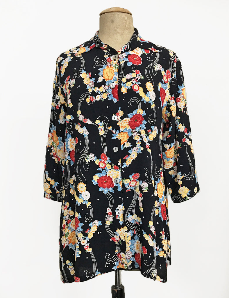 Black Floral Breeze Flyaway Button Up Tunic Top – Loco Lindo