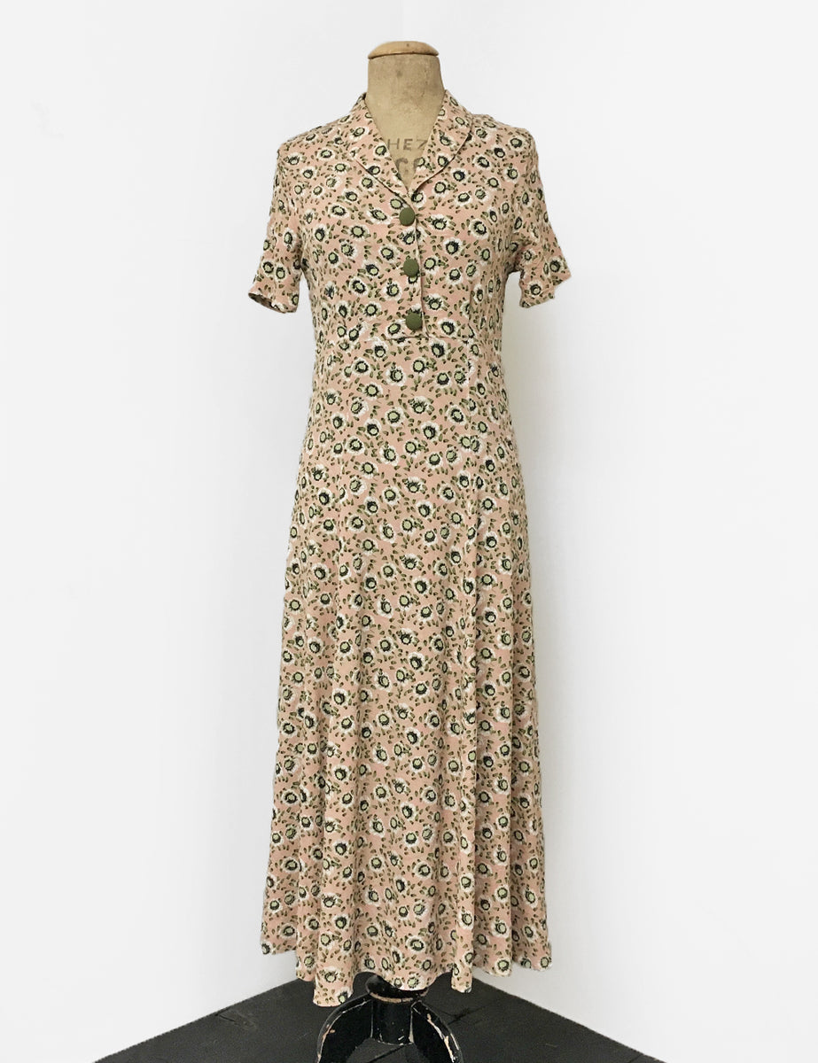 1940s Vintage Tea Length Short Sleeve Day Dress in Dusty Pink & Green ...