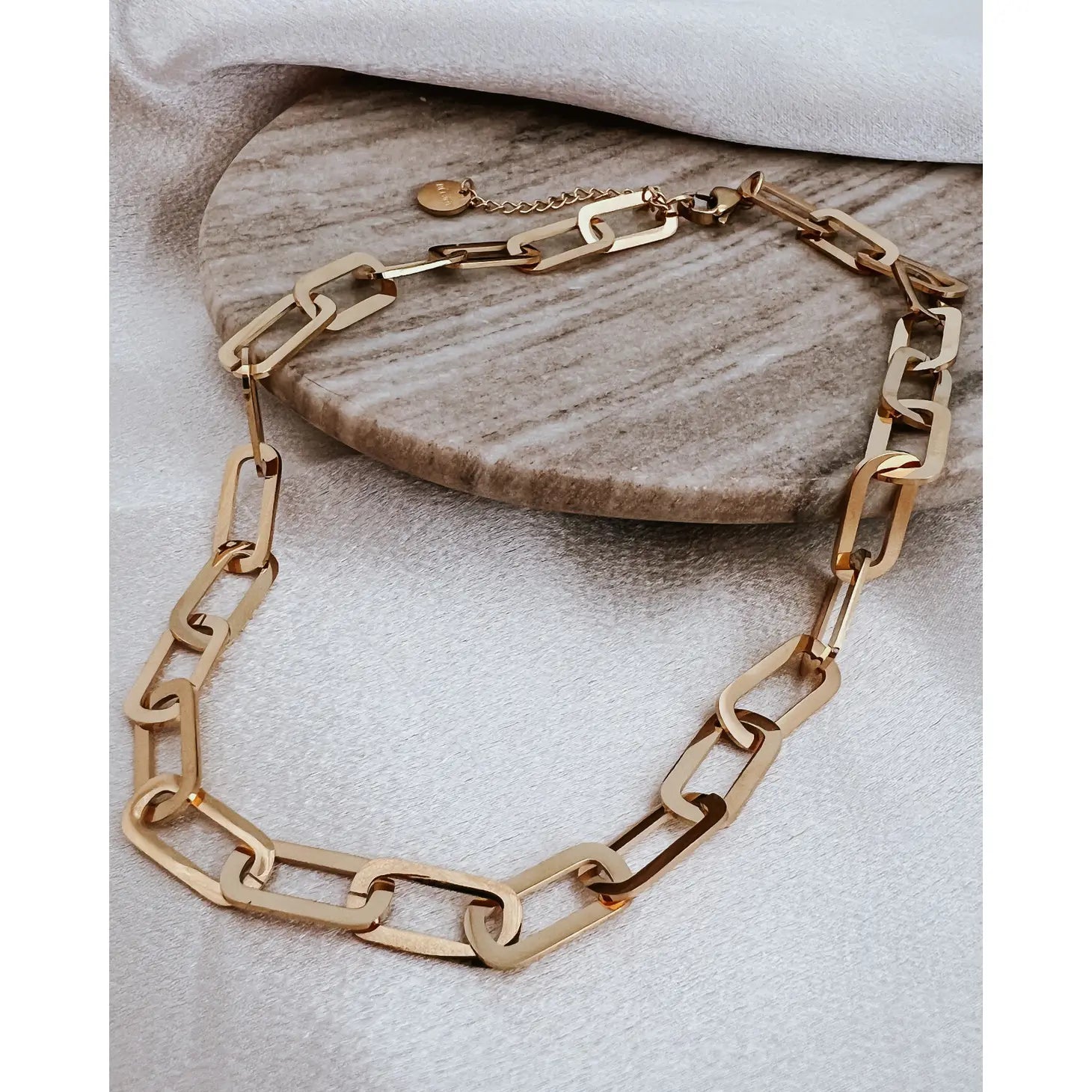Celia Chain Necklace