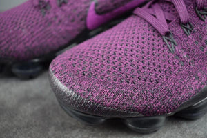 nike vapormax berry purple