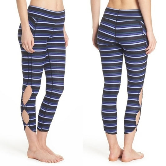 Outdoor Voices Springs 7/8 Leggings (S/M) – The Wandering Wardrobe
