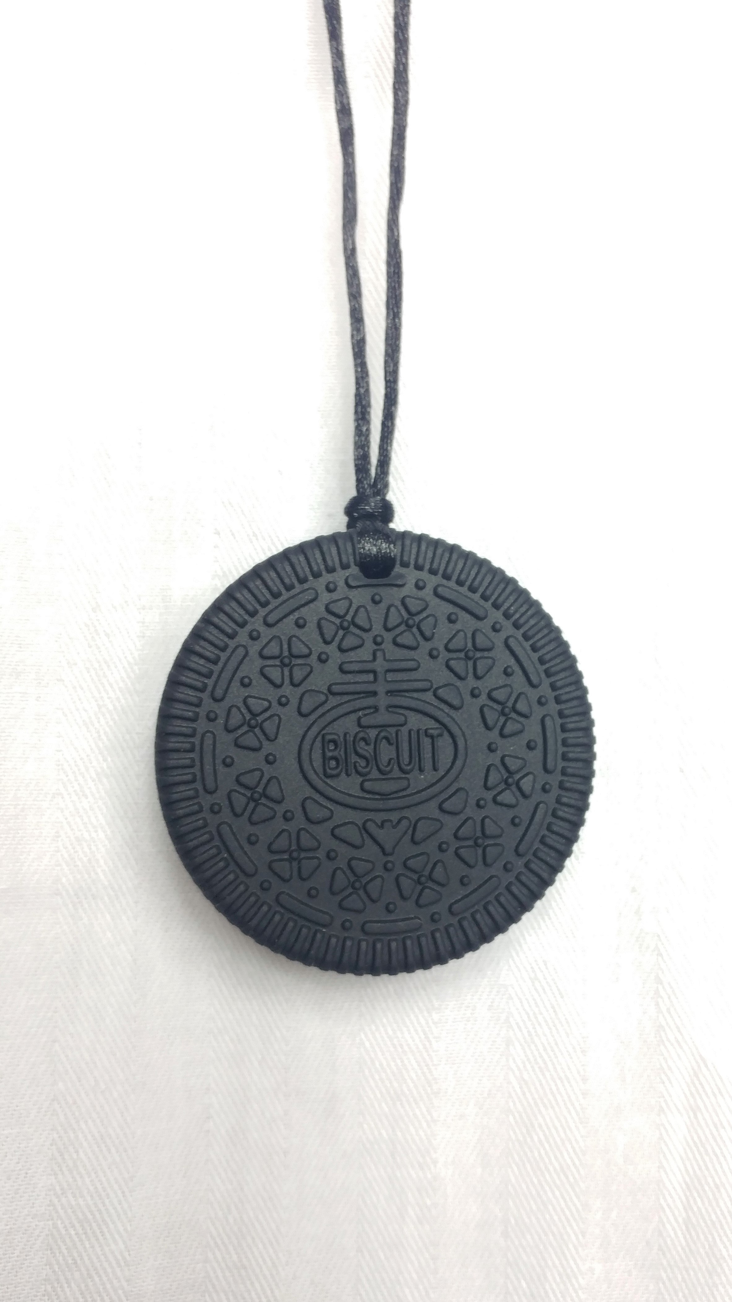 oreo chew necklace