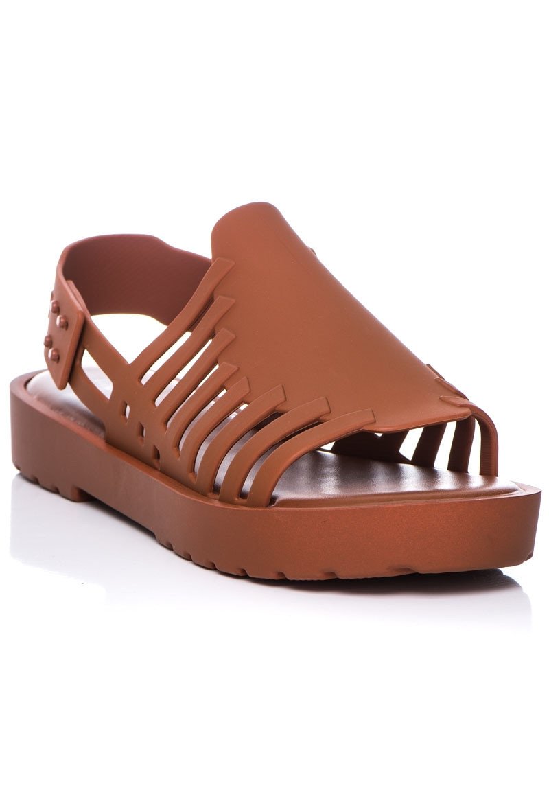 Melissa Huarache (Brown) – webberry.my