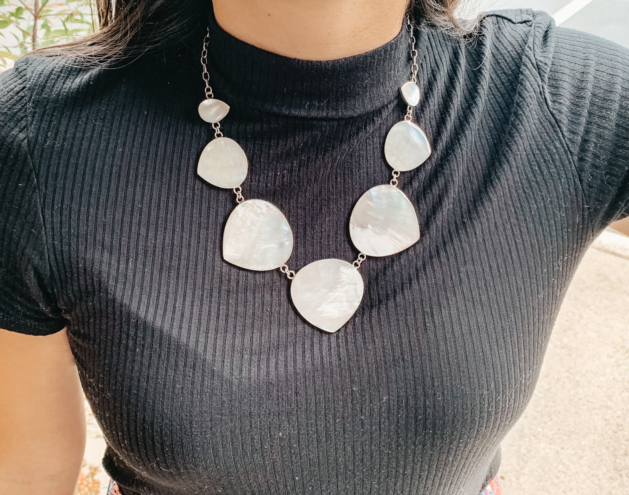 Graduated Mother of Pearl Necklace