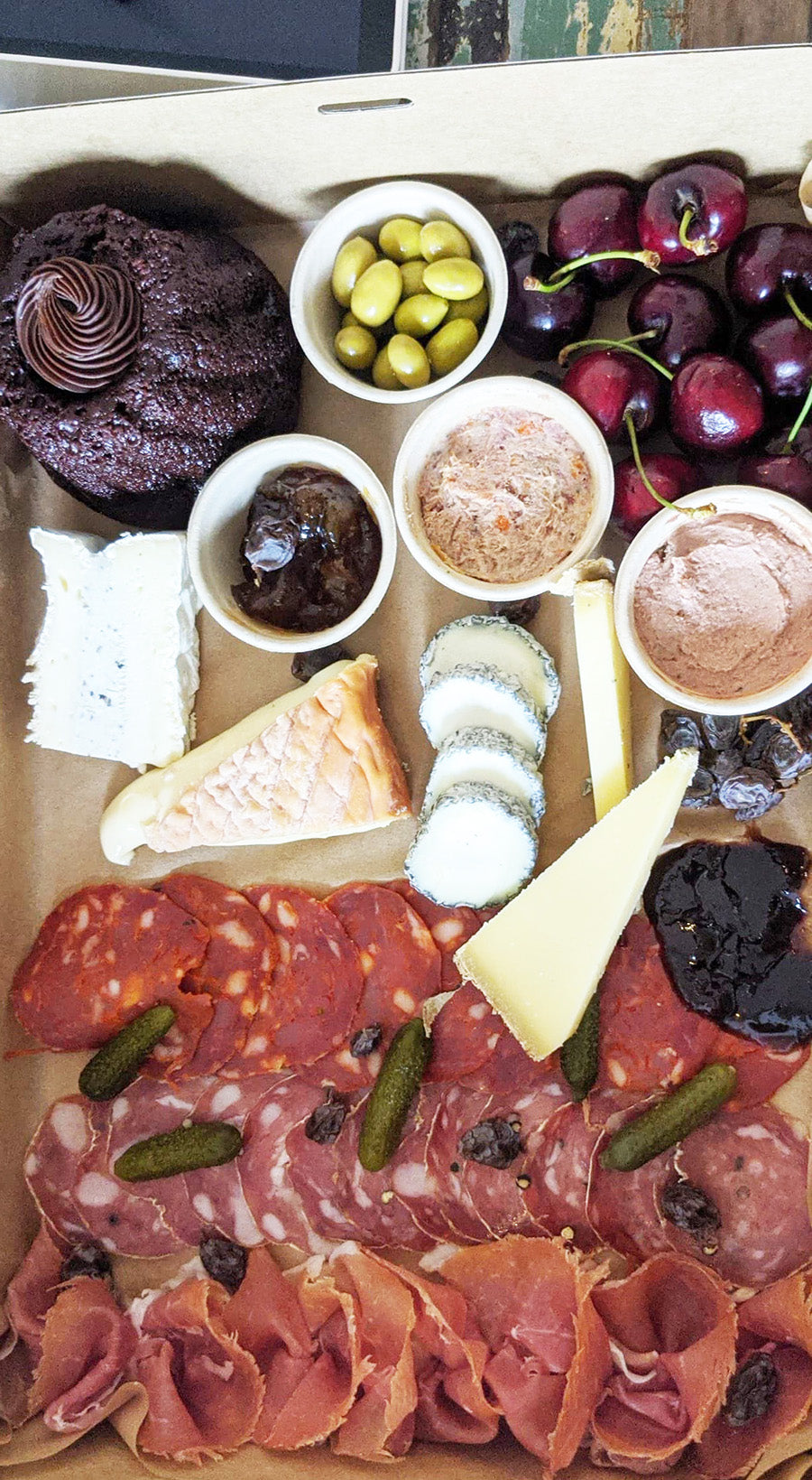 New Year's Day Box - La Boite A Fromages
