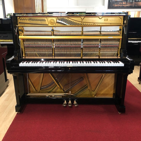 Yamaha U3 binnenkant