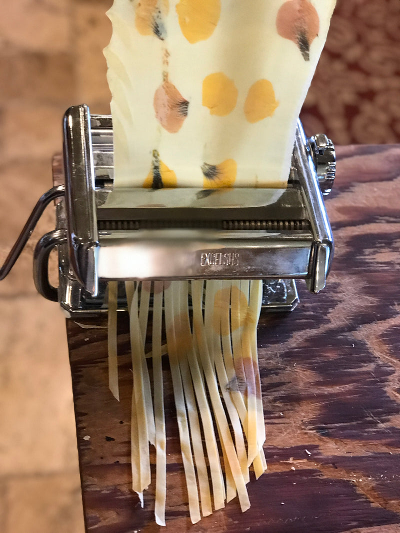 A guide to making edible flower pasta | Geppetta