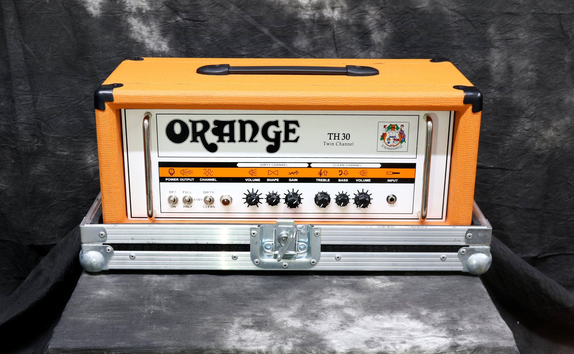 Orange TH30 With Flight Case & Footswitch – Andy Baxter Bass & Guitars