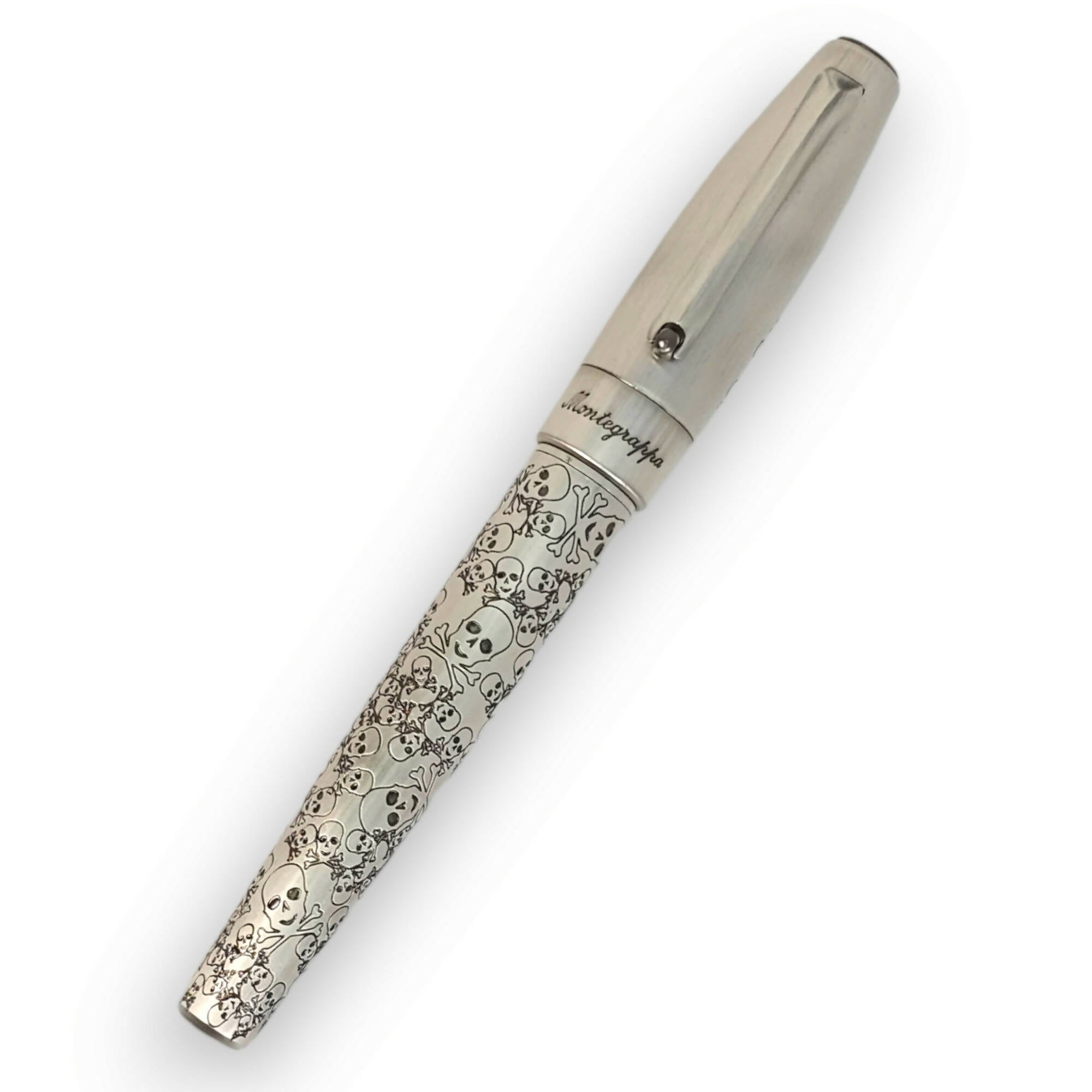 Montegrappa フォーチュナ Crowned Skull-