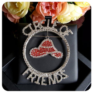 SPARKLING *CIRCLE OF FRIENDS* BROOCH