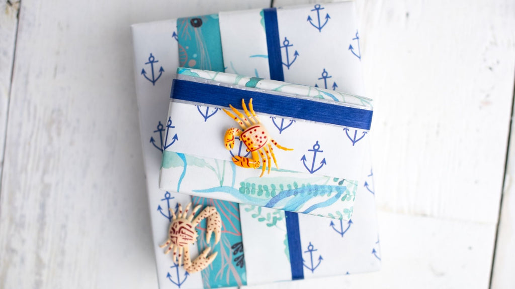 Ocean Theme Gift Wrapping Idea for Kids