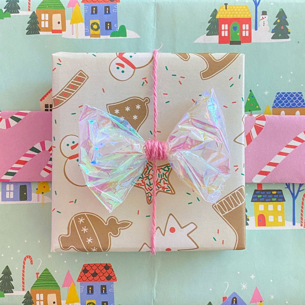 Cute Gift wrapping Idea with Upcycled Materials and Eco-Friendly Wrapping Paper