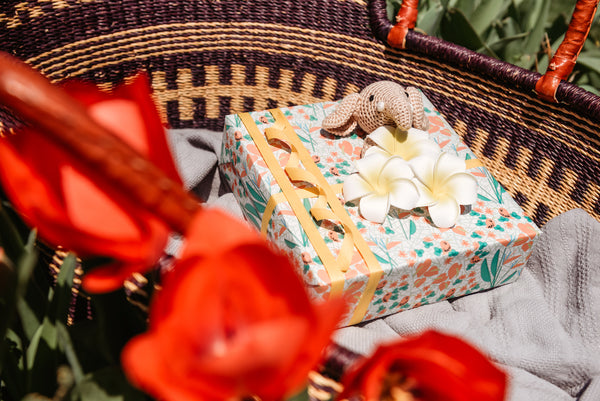 Easy and so very sweet: Three dreamy baby gift wrap ideas -  Think.Make.Share.