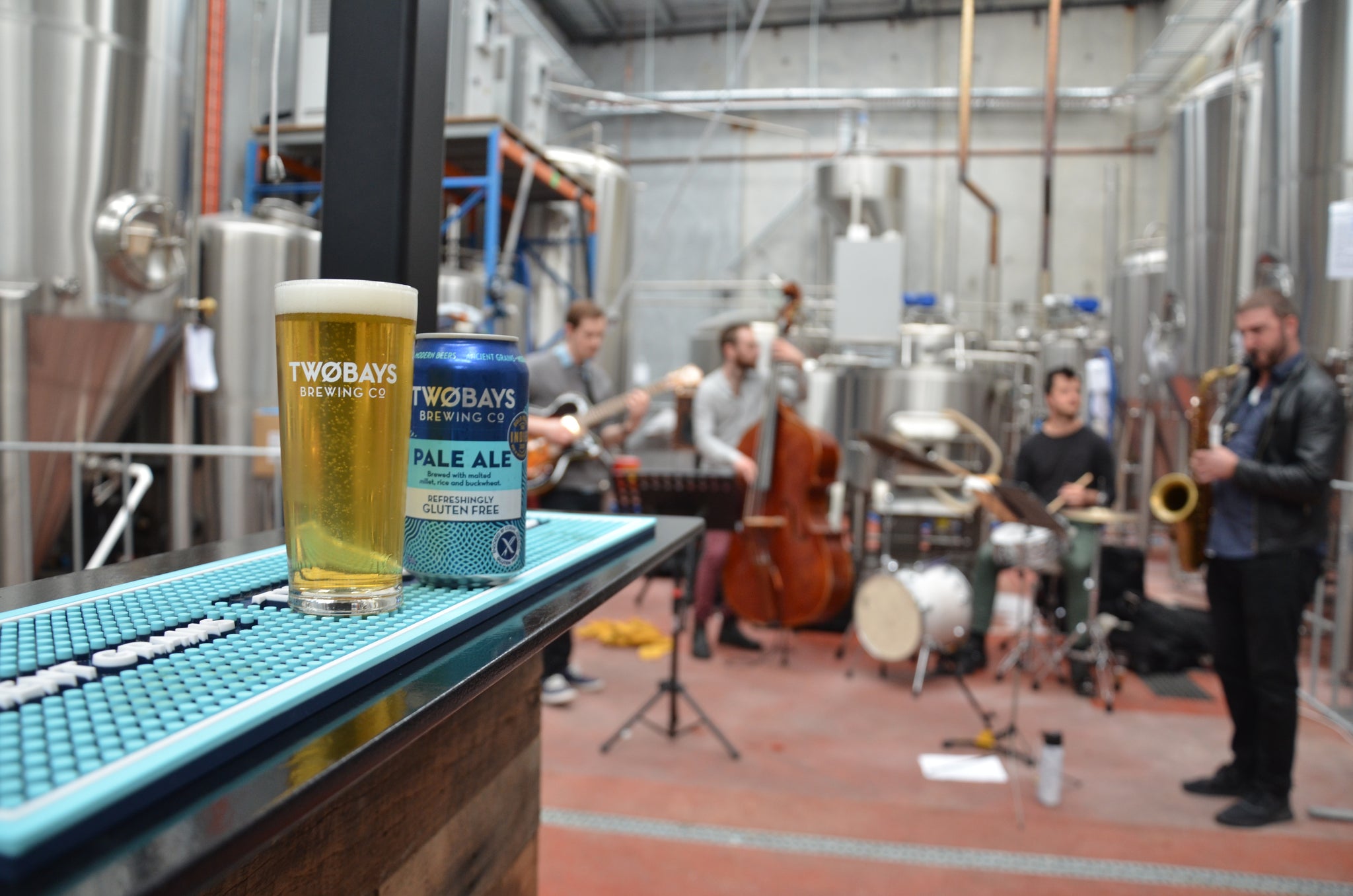 twobays-gluten-free-beer-live-music-jazz-taproom