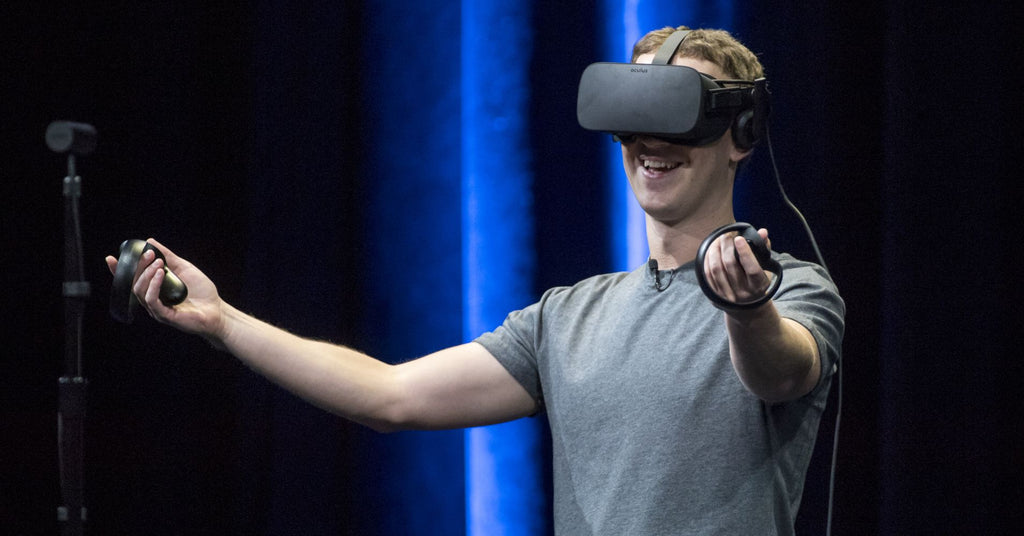 Mark-Zuckerberg-con-un-auricolare-VR