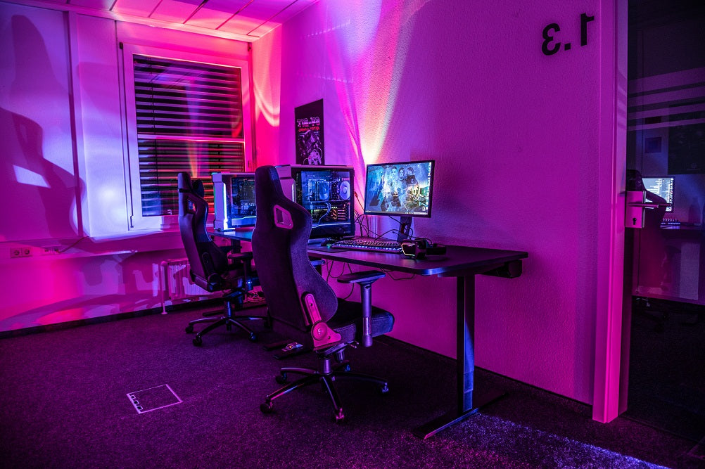 Déco de setup gaming : que mettre sur les murs ?