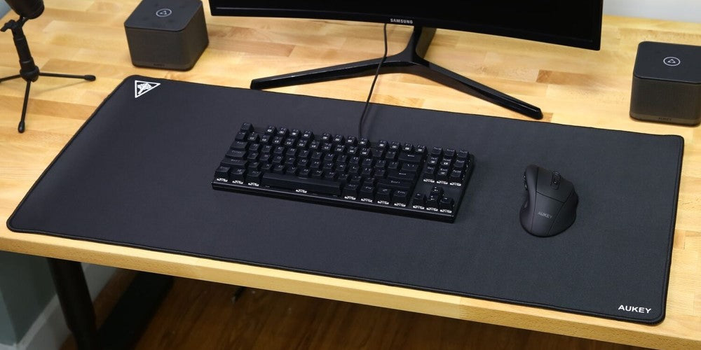 Un tapis de souris gamer taille XXL ! 