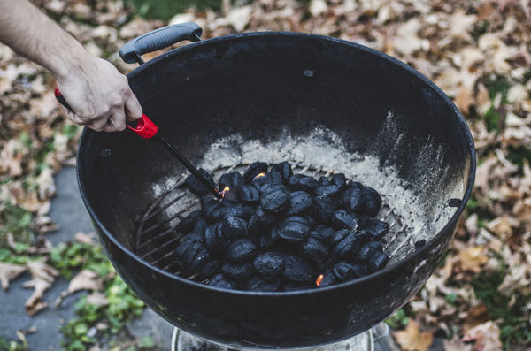 ▷ Cómo encender una barbacoa de carbón vegetal y preparar unas