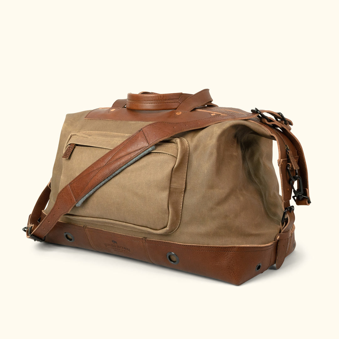 Dakota_Leather_Oversized_Weekend_Bag_Field_Khaki_With_Chestnut_Brown-_2-of-4_2000x.jpg