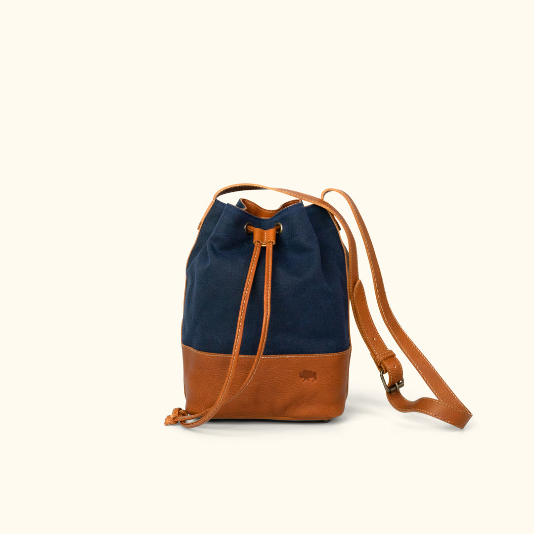 bucket bag navy