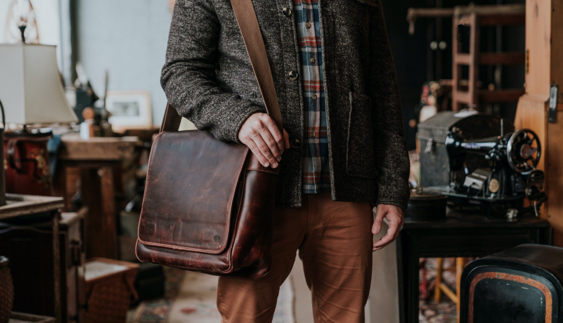 Brown leather clearance satchel mens