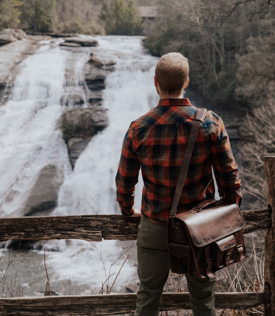 Buffalo Jackson Trading Co. Roosevelt Leather Laptop Messenger Bag | Amber Brown