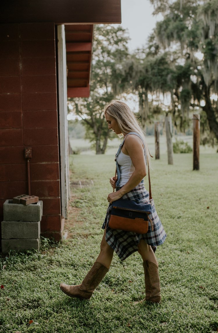 Madison Leather Crossbody Foldover Clutch | Saddle Tan