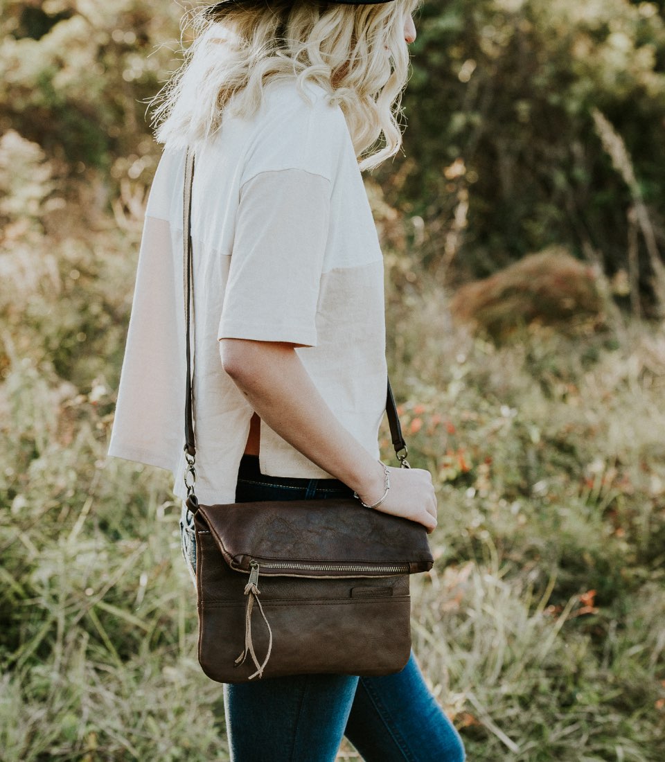 Madison Leather Crossbody Foldover Clutch | Saddle Tan