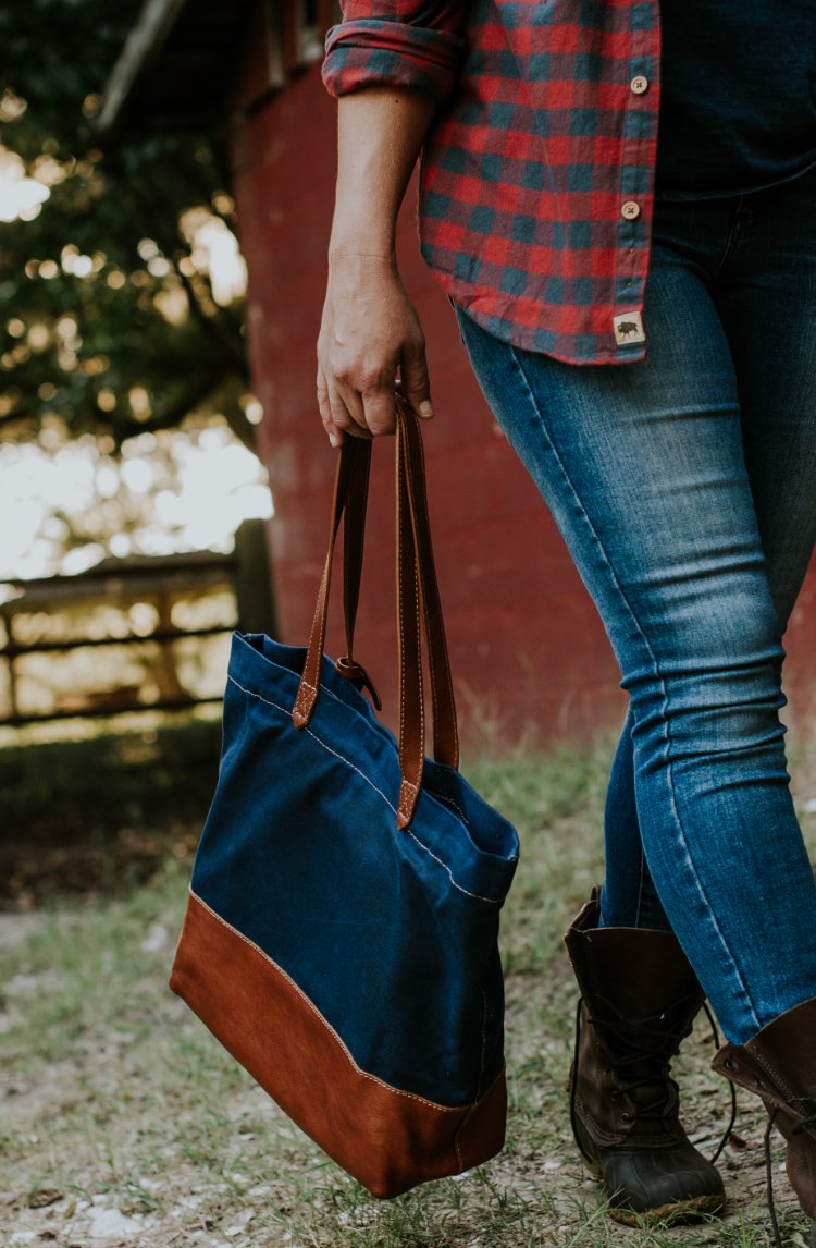 Madison Waxed Canvas Bucket Bag | Navy w/ Saddle Tan Leather