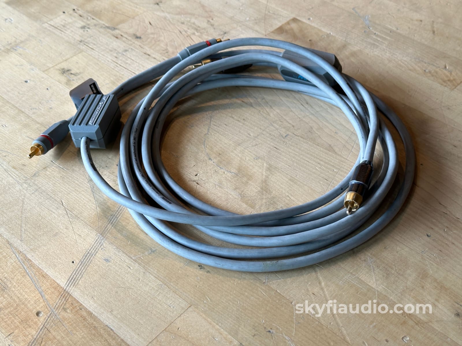 MIT (Music Interface Technology) Terminator 6 RCA Audio Interconnect (Pair) - 2m