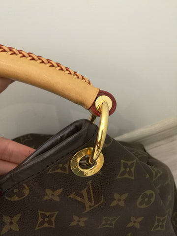 Will Louis Vuitton Repair Cracked Canvas? – Bagaholic