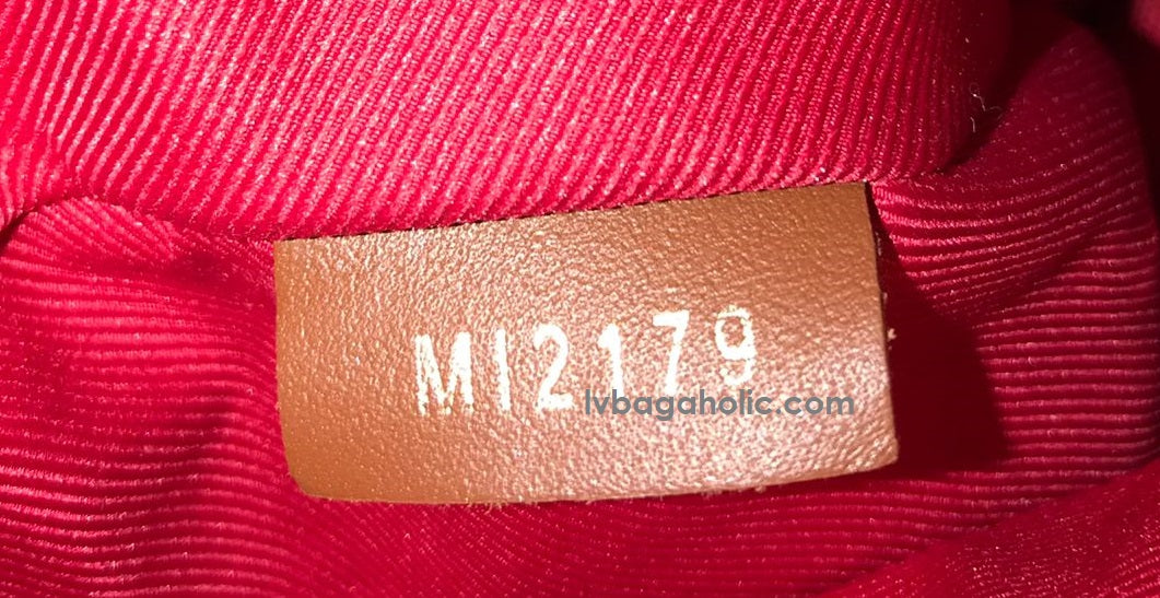 Louis Vuitton Bumbag Monogram MI2179