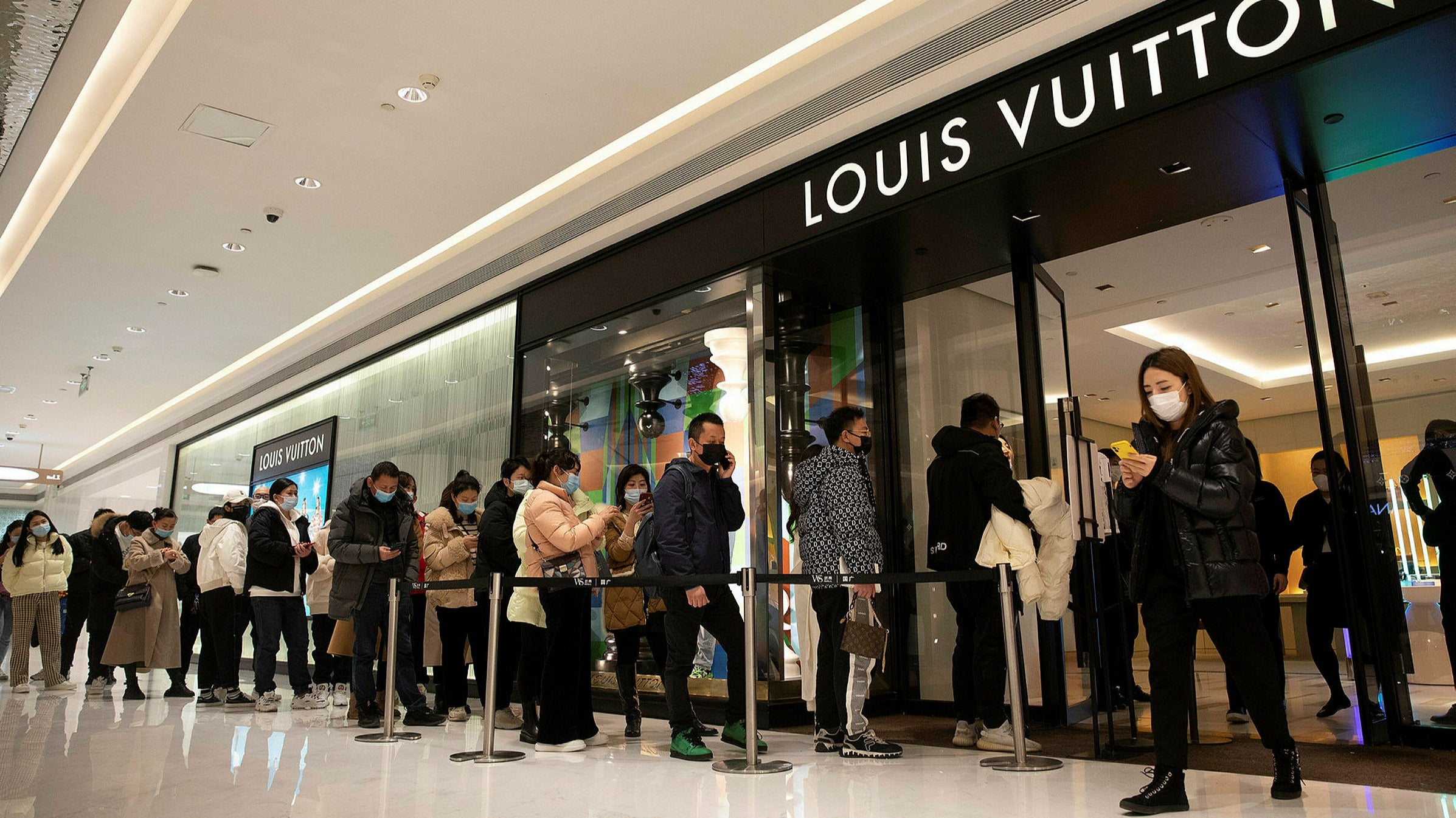 Can Louis Vuitton Store Authenticate? – Bagaholic