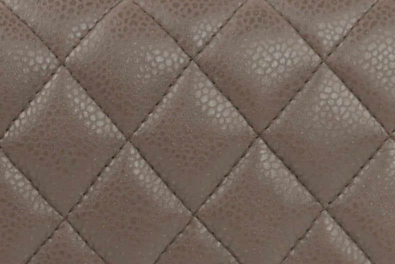 Ultimate Chanel Leather and Material Guide: quale cuoio Chanel è migliore? CHANEL CAIR PELLE