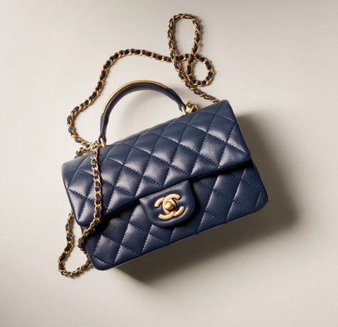 Lista clásica de precios de la bolsa de Chanel Chanel Mini Black