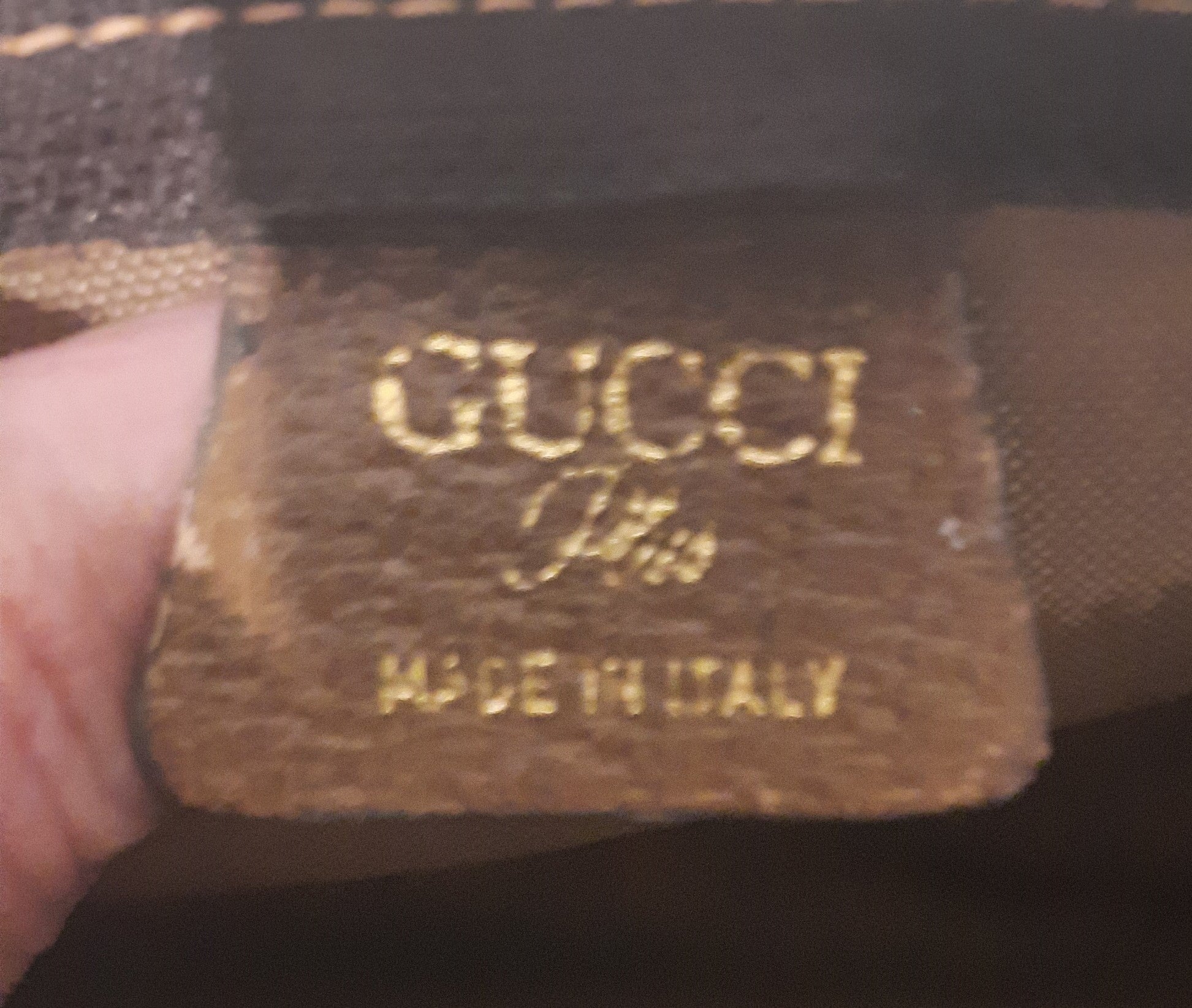 gucci plus made in italy vintage handbag triangular leather tag with heatstamp