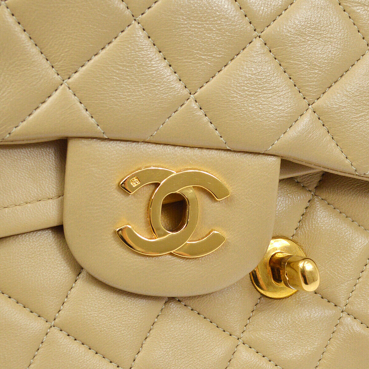 How to identify Vintage Chanel Bags – BIGBAGGIRL