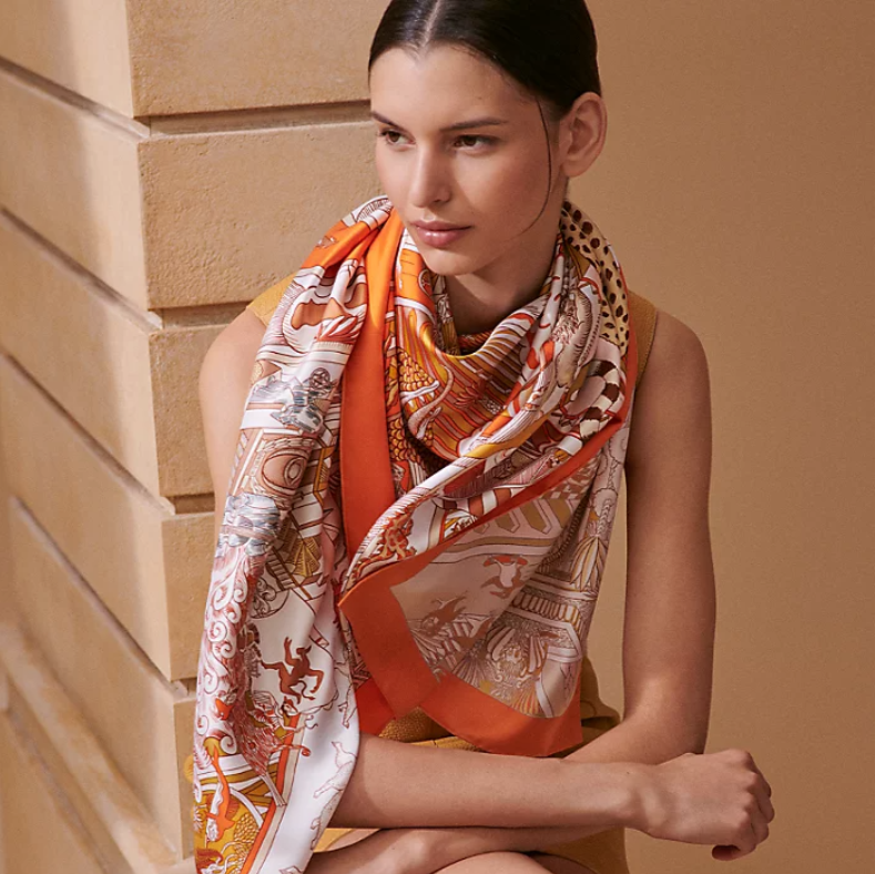 hermes grand foulard en soie prix