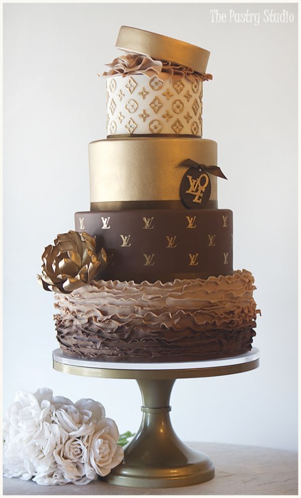 55+ Louis Vuitton Themed Cake Ideas For Birthday or Wedding – Bagaholic