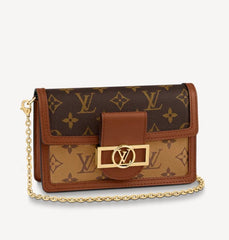 Lista de precios de la billetera de la cadena Dauphine de Louis Vuitton