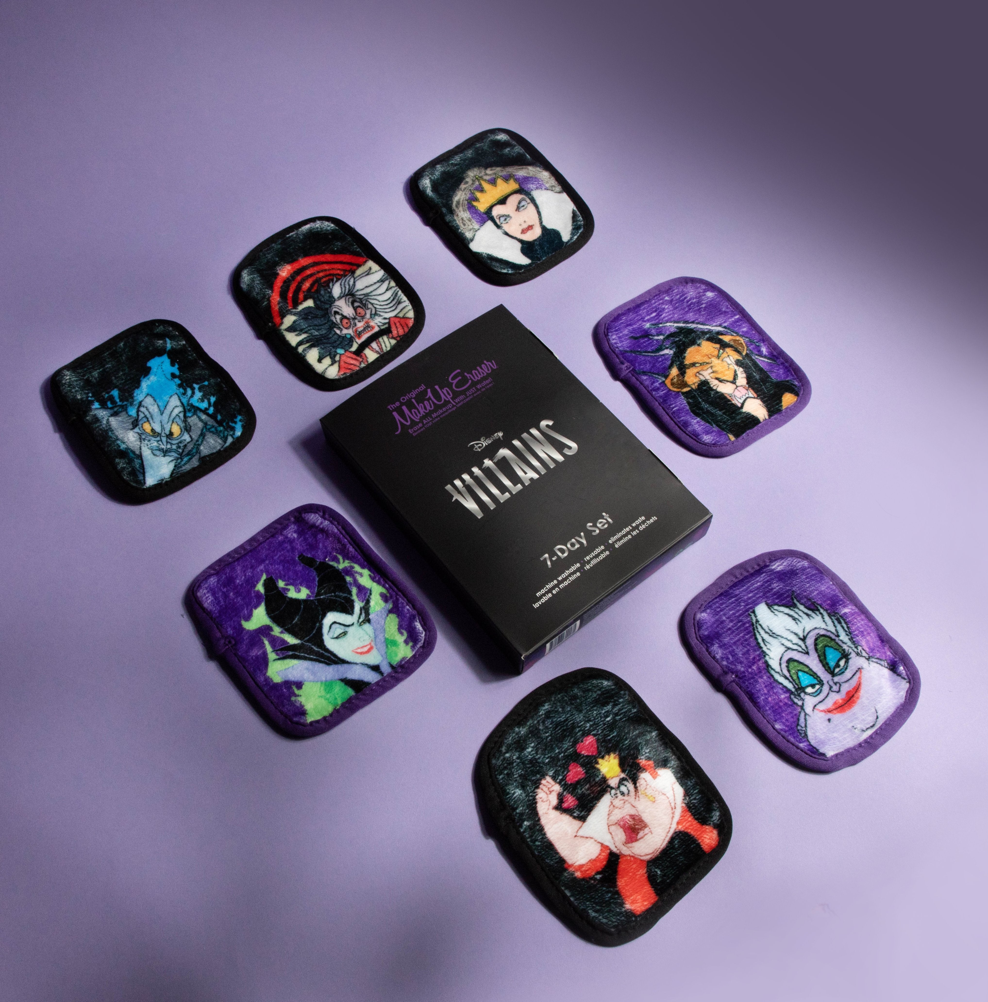 Nếu bạn là một fan cuồng của những nhân vật Disney Villains, hãy thử tải ngay bộ 7 miếng tẩy trang Disney Villains - The Original MakeUp Eraser ngay hôm nay! Khám phá sức mạnh tẩy trang siêu mịn cùng những nhân vật tội ác đáng sợ như Cruella De Vil hay Ursula, và cảm nhận sự khác biệt của làn da mịn màng và khỏe mạnh hơn!