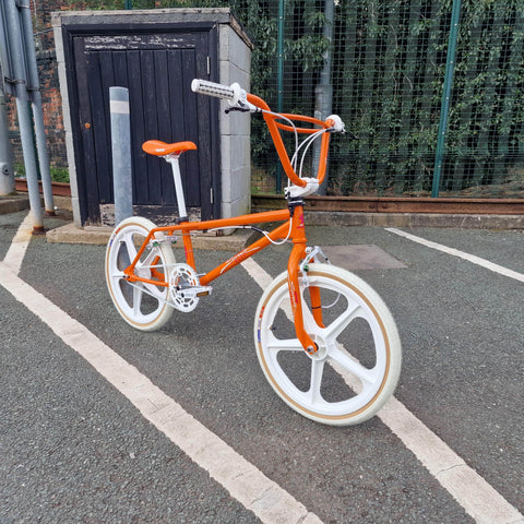 Skyway Old School BMX Orange Skyway Street Beat 2024 Complete Bike