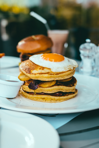 Stack salato per la colazione