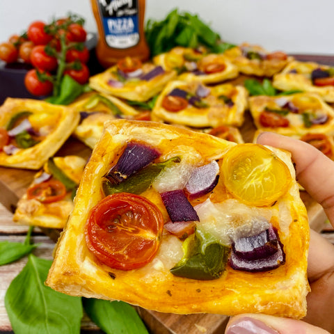 tartes aux légumes avec sauce à pizza à l'italienne