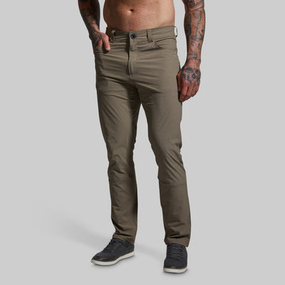 Rsq Mid Length 9 Chino Shorts - Desert - 28