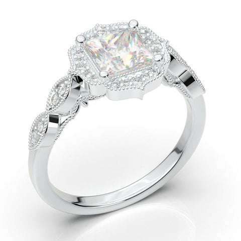 The Meaning and Significance of a Solitaire Engagement Ring