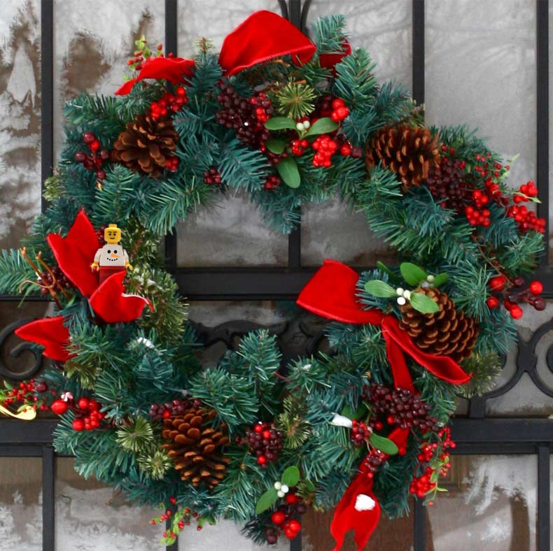 How to Decorate Your Front Door for Christmas