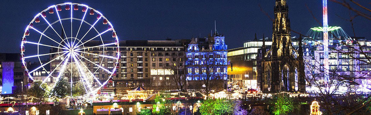 princes-street-edinburgh-night