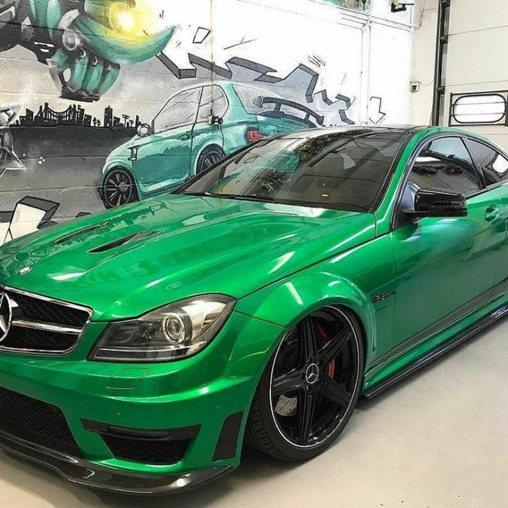 3M 1080 SCOTCHPRINT GLOSS GREEN ENVY VINYL WRAP G336 Instawraps   5b89a27403 7ad5aaf0 0d33 4fd2 A606 D3e6c76449b5 1400x 